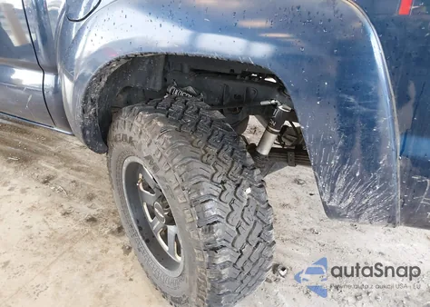 2008 Toyota Tacoma Base V6 from USA, damaged, VIN 3TMLU42N98M015977